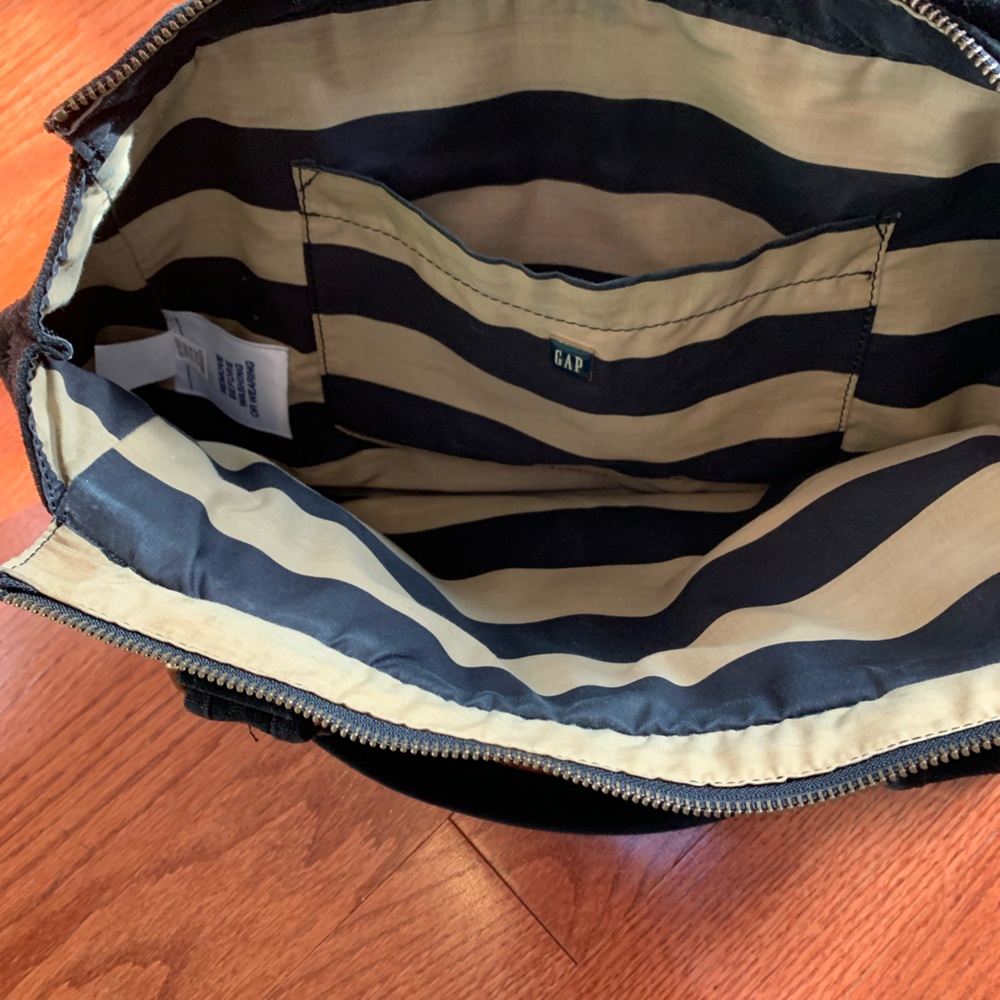 Gap- Vintage, Black Tote Bag- lots of pockets - Picture 2 of 7